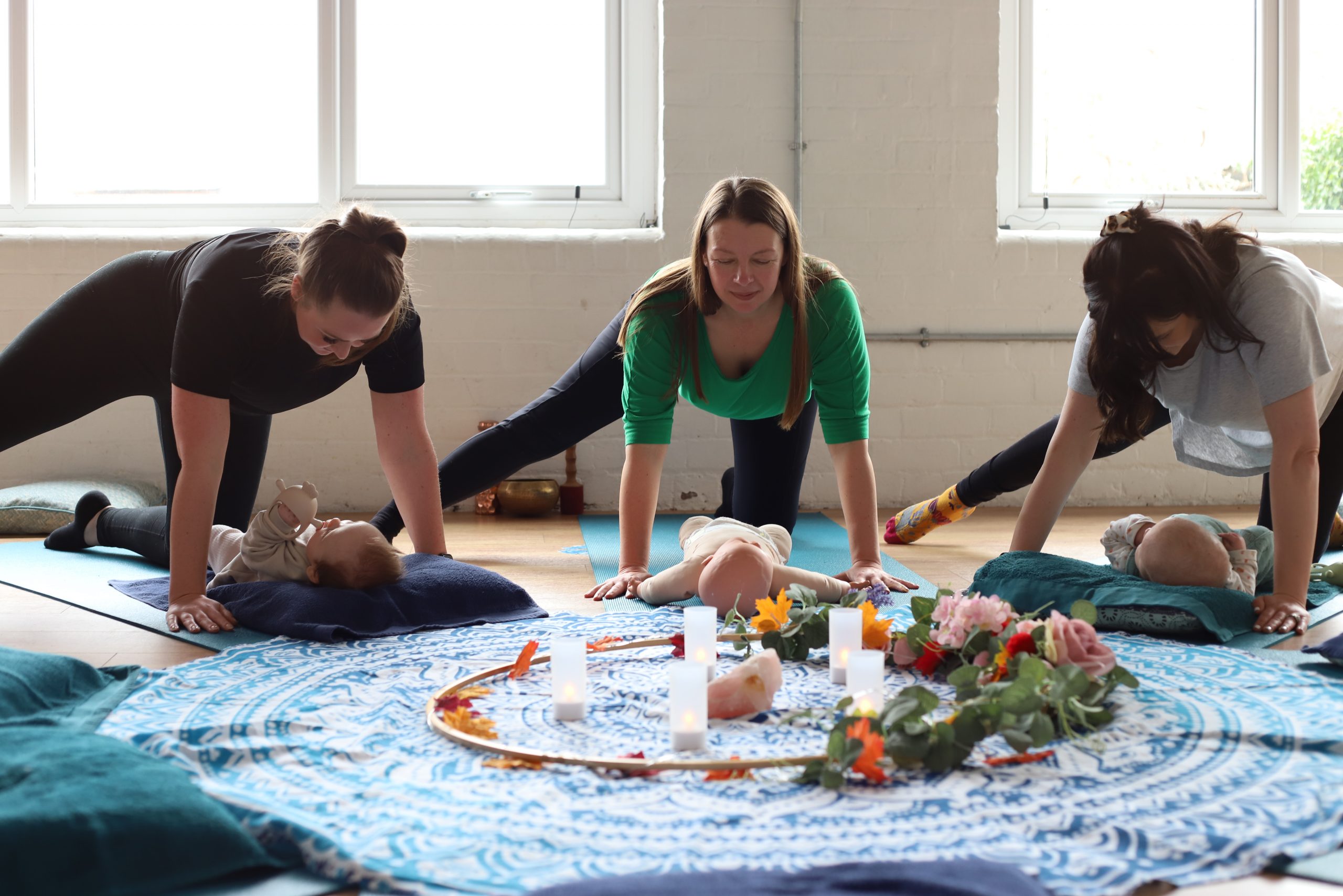 Featured image for “Postnatal Yoga + Soothe & Settle Baby Massage Feb (4 week block)”